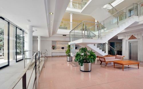 Aparthotel Isla De Cabrera
