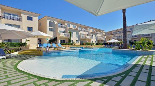 Aparthotel Isla De Cabrera