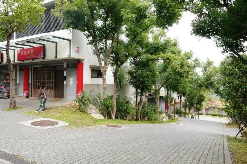 Sanyi Happiness B&B