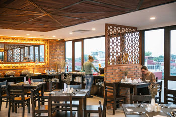 Mk Premier Boutique Hotel