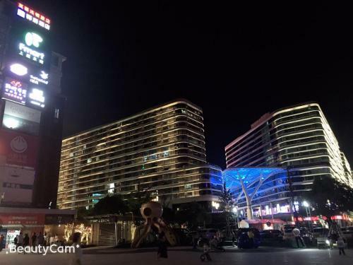 Hotel Motel Shanghai Hongjing Road