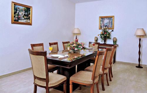 Auris Alfanar Villa