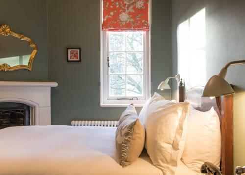 Hotel Burley Manor