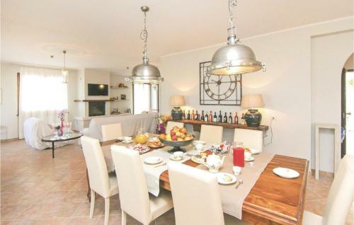 Holiday Home Il Lago Nel Cuore 02
