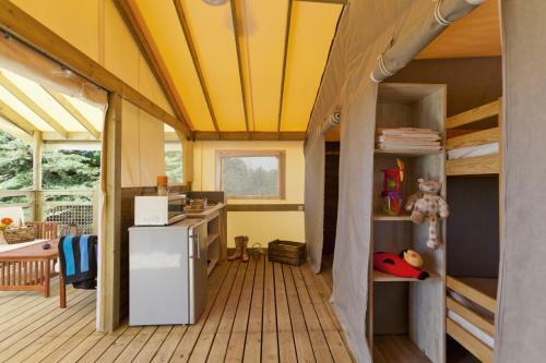 Camping Le Petit Rocher