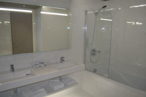 Brit Hotel Saint Brieuc Pl�rin