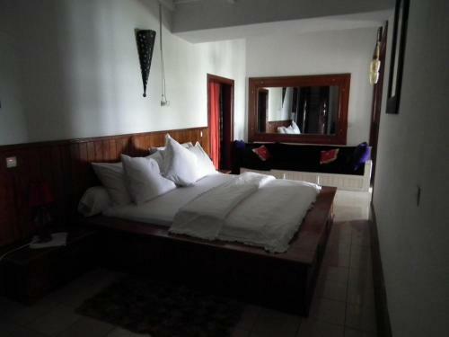 Hostal La Villa Des F�es