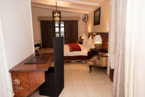 Hostal La Villa Des F�es