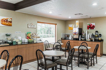 Hotel Quality Inn