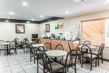Hotel Quality Inn