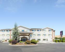Hotel Comfort Suites