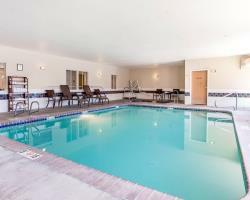 Hotel Comfort Suites