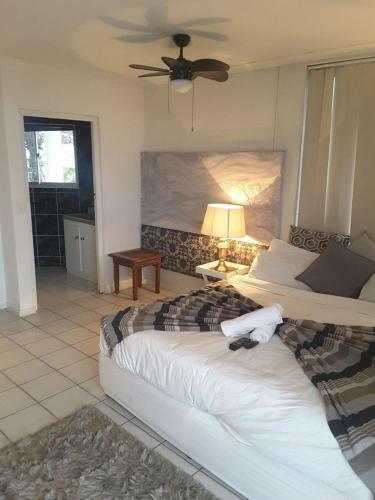 Hostal Bread & Barrel Palazzo Blouberg