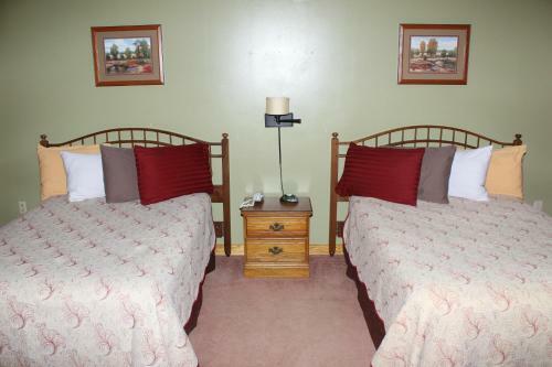 Blue Spruce Motel
