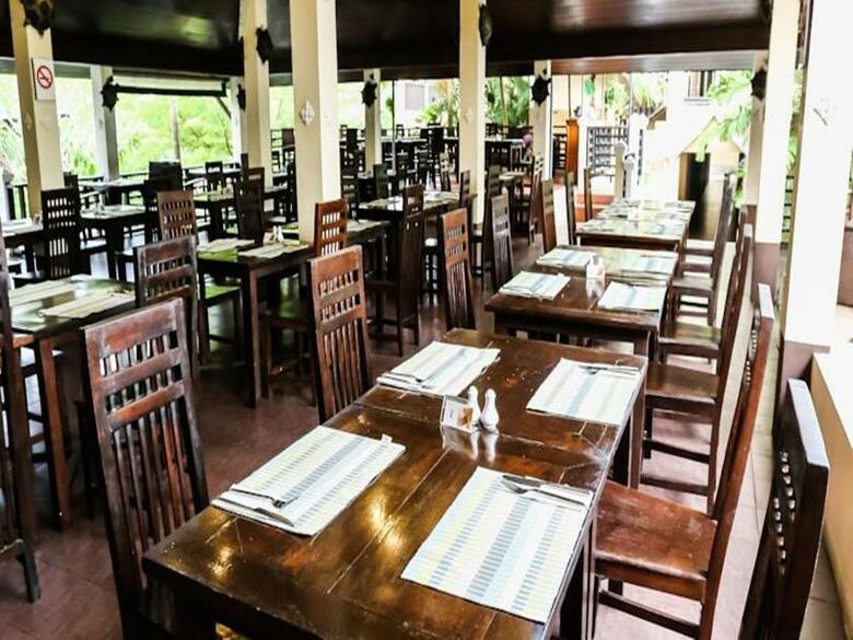 Hotel Khao Lak Emerald Beach Resort & Spa