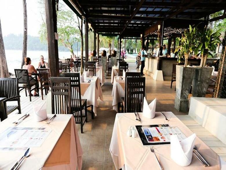 Hotel Khao Lak Emerald Beach Resort & Spa