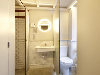 Lemonrock Hostel