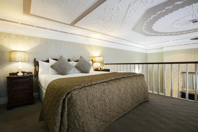 Hotel Harrington Hall