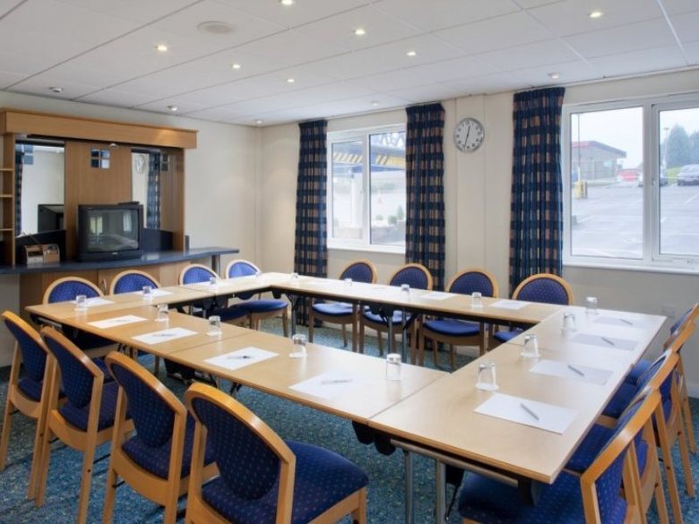 Hotel Holiday Inn Express Canterbury