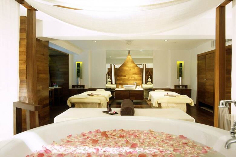 Hotel Dusitd2 Chiang Mai