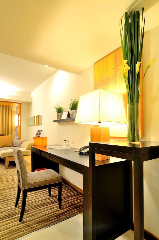 Hotel Dusitd2 Chiang Mai