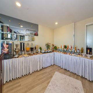 Great Fortune Hotel & Spa