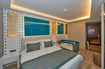 Great Fortune Hotel & Spa