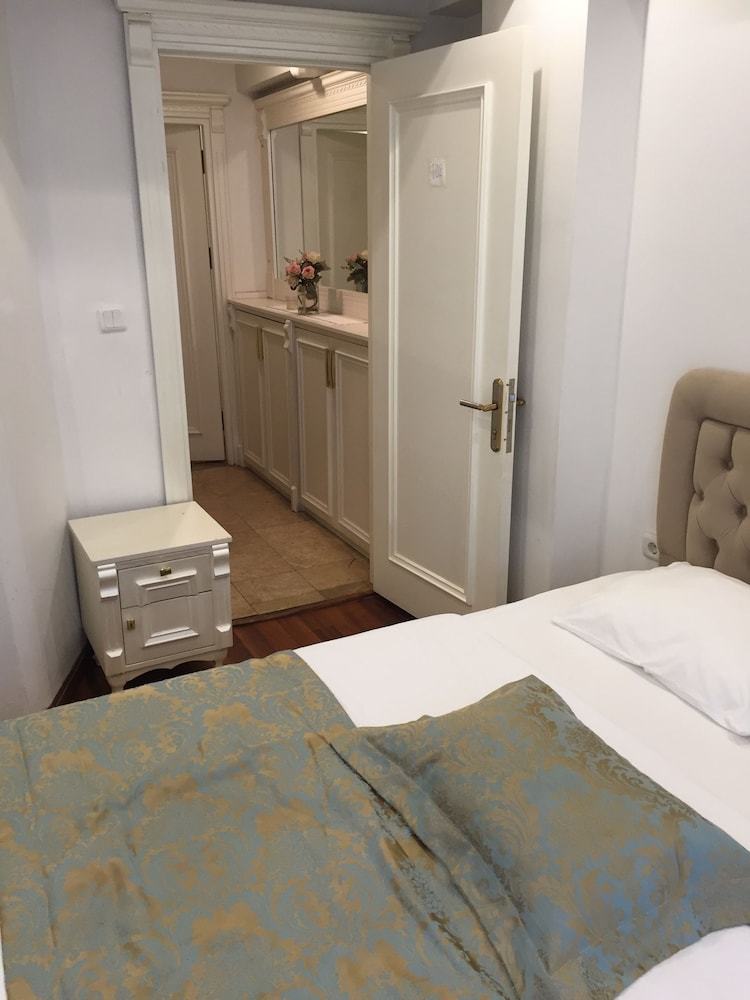 Hotel La Petite Maison