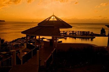 Hotel Calabash Cove Resort And Spa