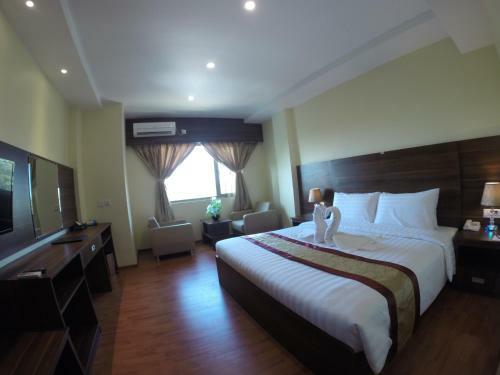 Silver Green Hotel