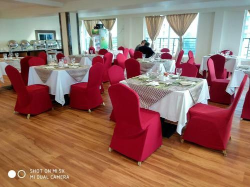 Silver Green Hotel