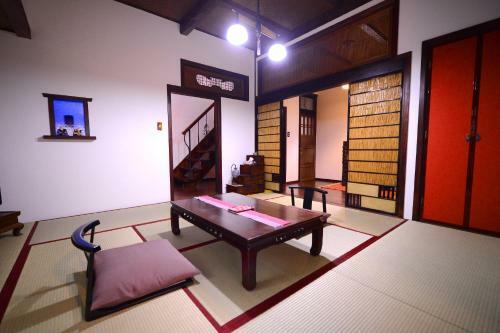 Hatago Kayausagi