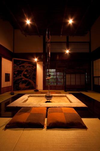 Hatago Kayausagi
