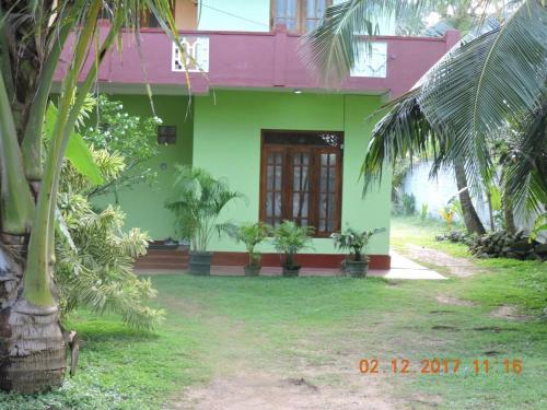 Akain Holiday Home