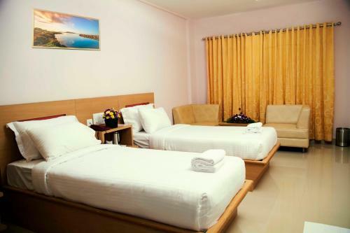 Hotel Rainbow Suites