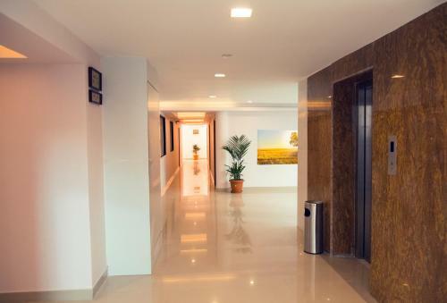 Hotel Rainbow Suites