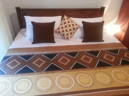 Uyan Apartment