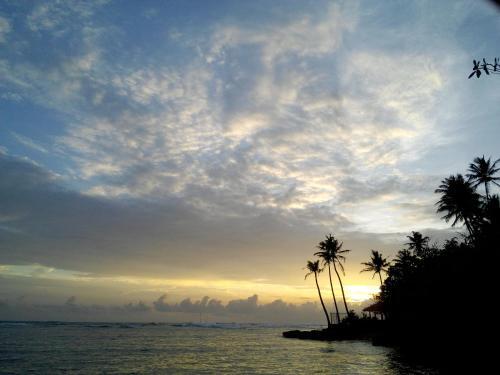Hostal Sayuri Beach Hotel