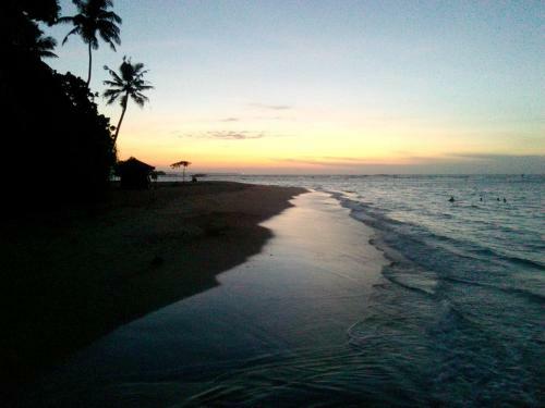 Hostal Sayuri Beach Hotel