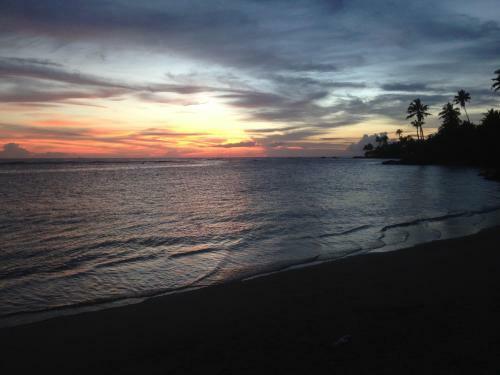 Hostal Sayuri Beach Hotel