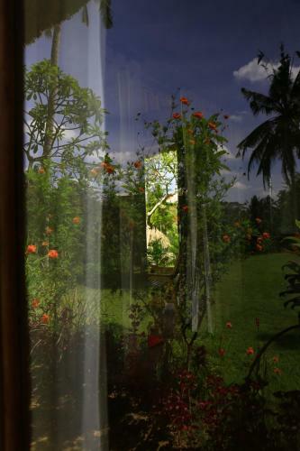 Hostal La Maison Du Bonheur Bersila