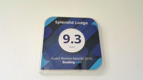 Hostal Splendid Lodge