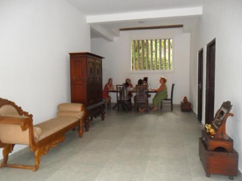 Lavendra Villa Mirissa