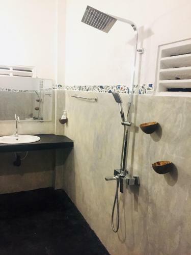 Hostal Happyshack Hostel