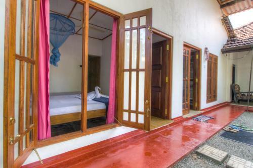 Hotel Indra Resort