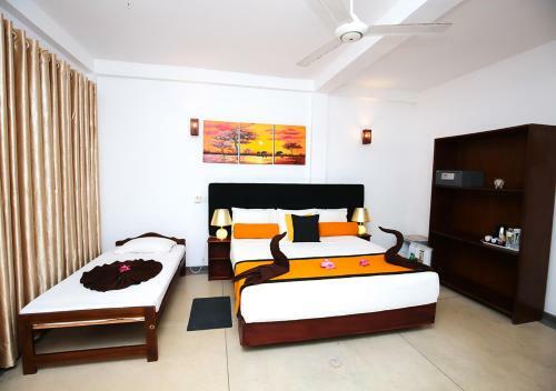 Bed & Breakfast Celestial Inn