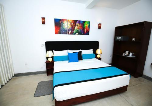 Bed & Breakfast Celestial Inn