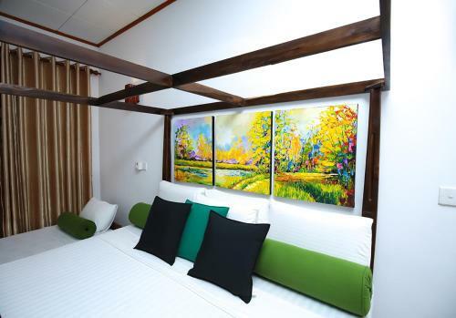 Bed & Breakfast Celestial Inn