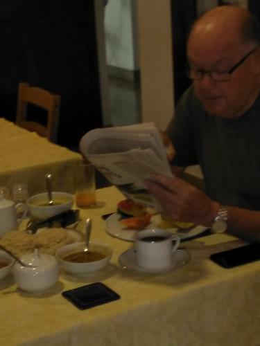 Hostal Dions Guest House