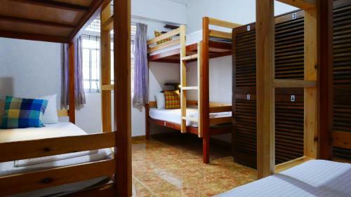Hostal Reggie's Guesthouse
